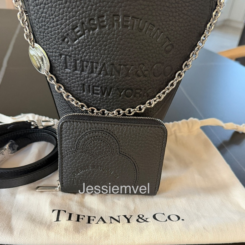 Return to Tiffany® wallet